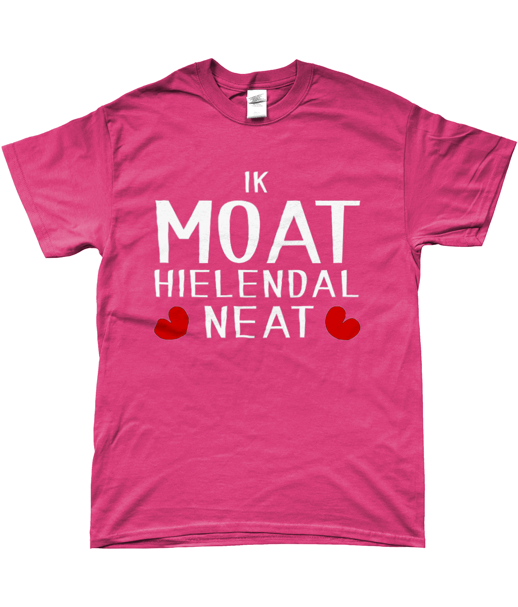 Friese T-shirt met de tekst Ik moet helemaal niets, verkrijgbaar in verschillende kleuren