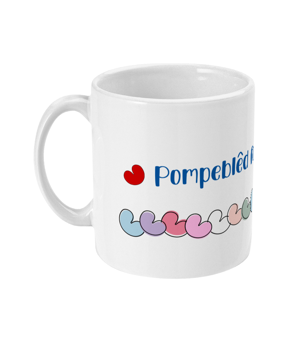 Witte mok met pompeblêd en tekst fan myn hert