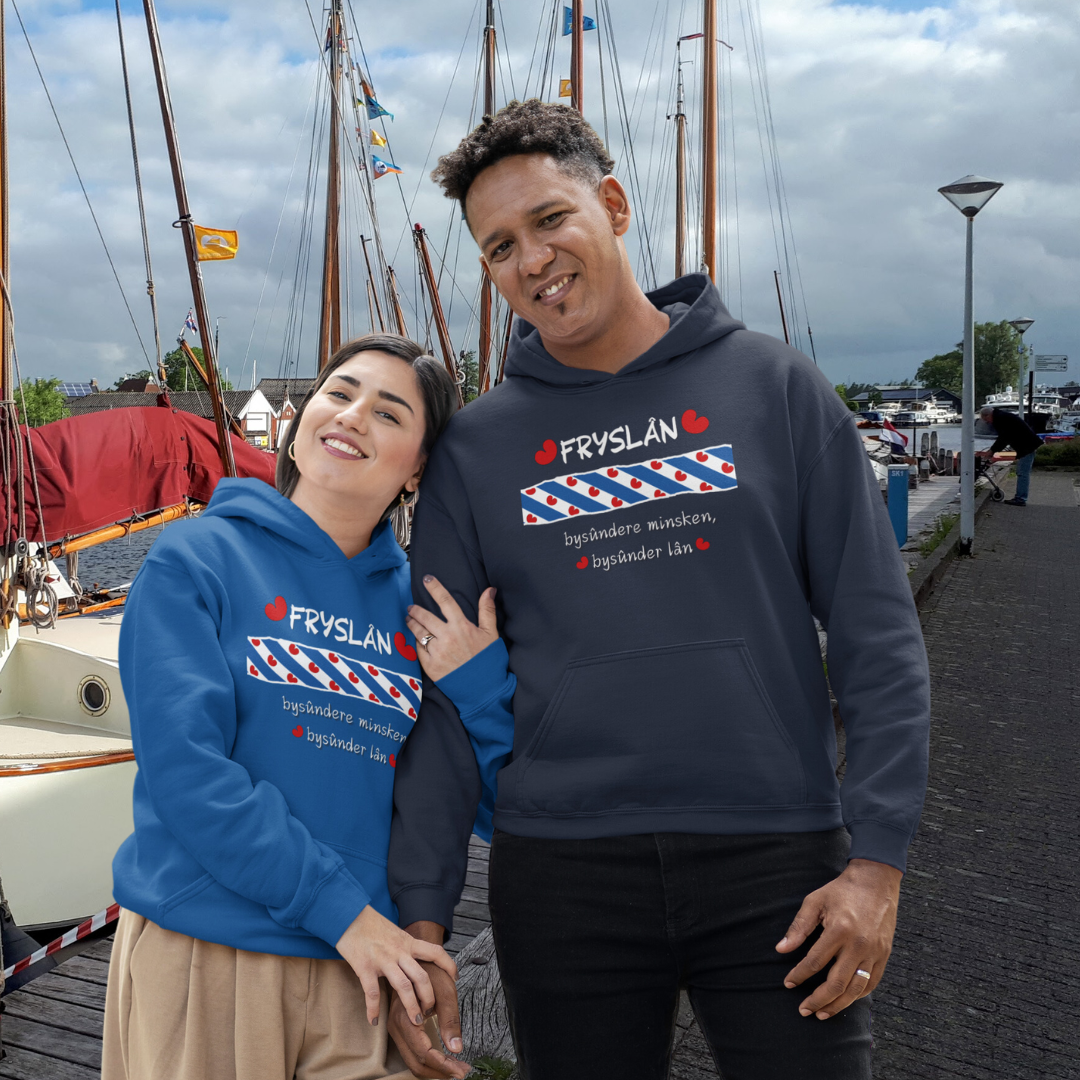 Collectie Friese hoodies met pompeblêd en Friese teksten