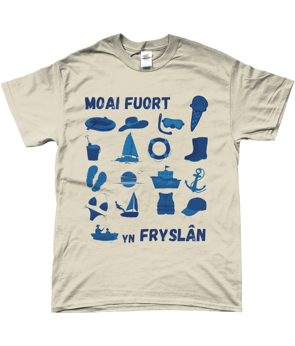 Front SideFries T-shirt lichtblauw met tekst Moai fuort yn Fryslân