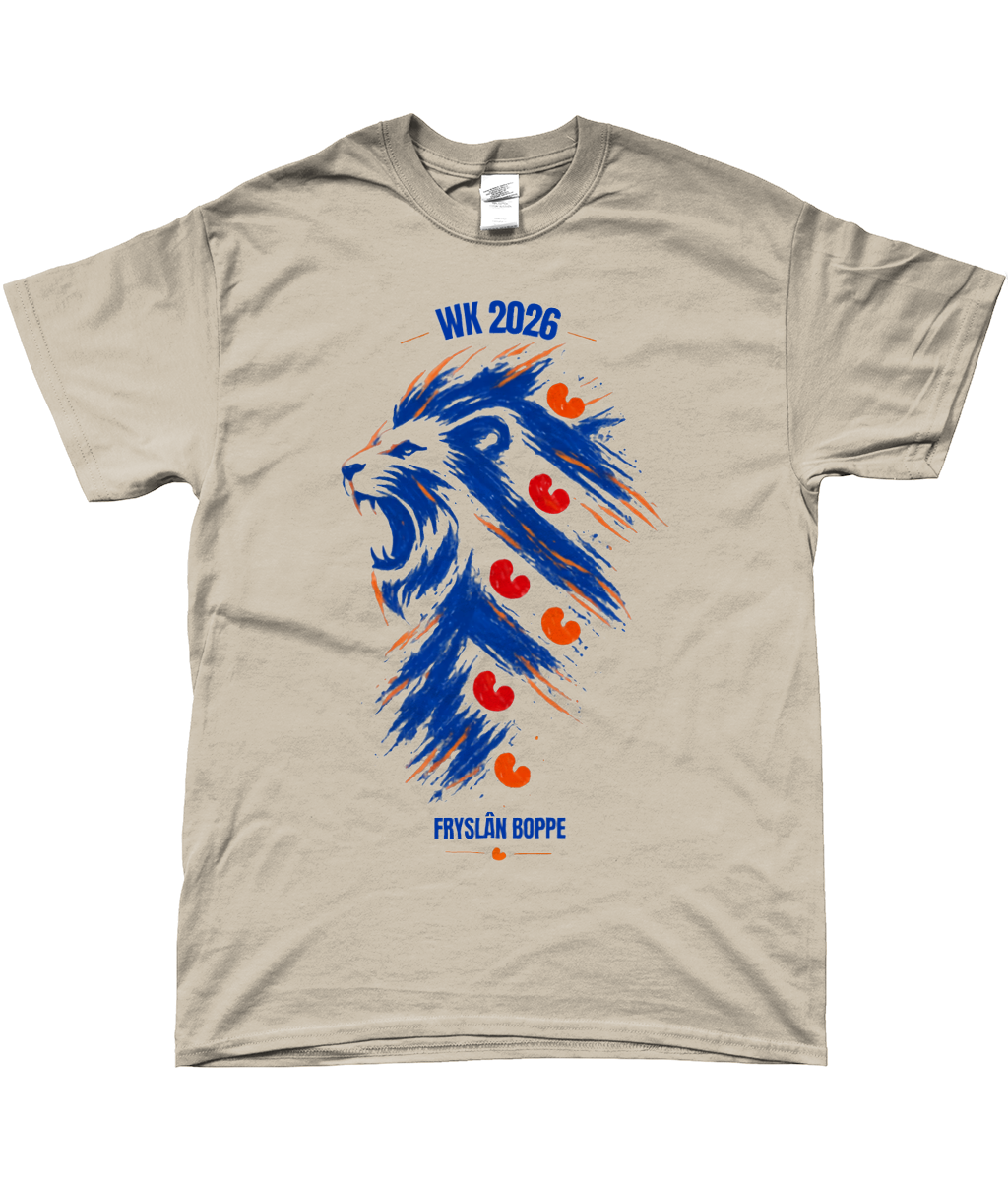 T-shirt met blauwe leeuw in Friese vlag stijl met rode pompeblêden en oranje accenten, tekst Fryslân Boppe WK 2026