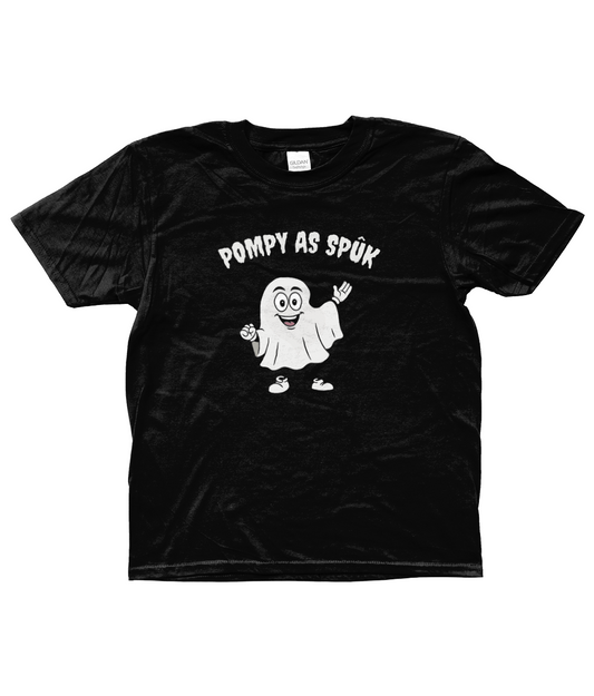 Zwart kinder T-shirt met Pompy verkleed als spook en tekst Pompy as Spûk – Halloween design